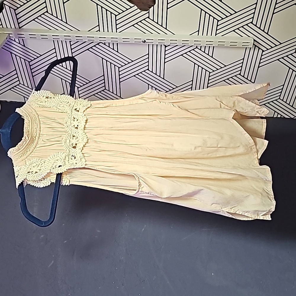 Free people blouse EUC - Picture 2 of 3